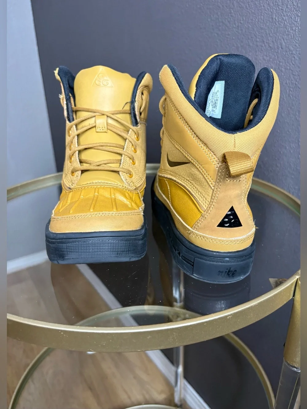 Nike woodside high